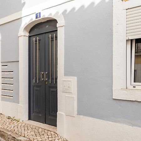 Avenida Da Liberdade Area, Bright And Newly Renovated 2 Bedroom Apartment, Lisbon Historical Center Kültér fotó