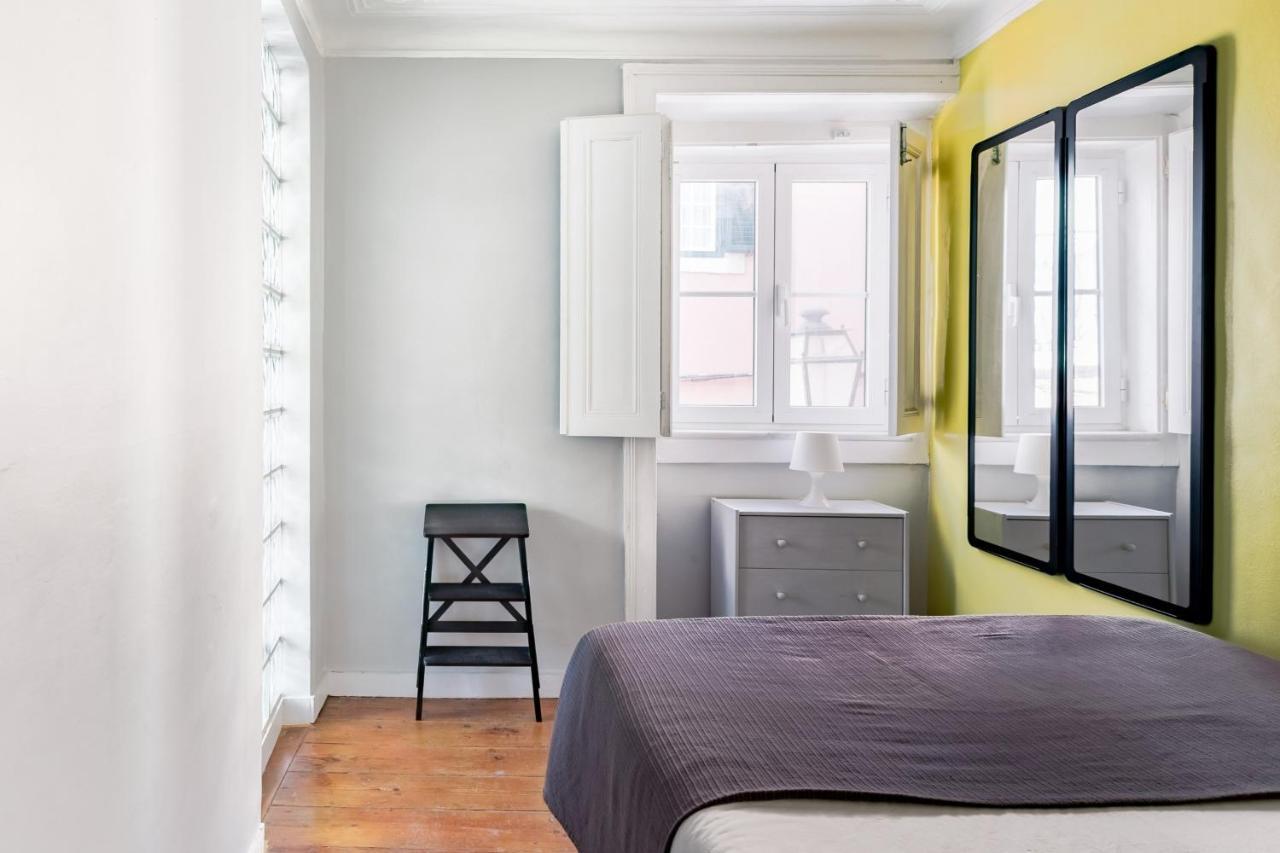 Avenida Da Liberdade Area, Bright And Newly Renovated 2 Bedroom Apartment, Lisbon Historical Center Kültér fotó